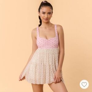 BLOGILATES Floral Pink and Cream Dress Large